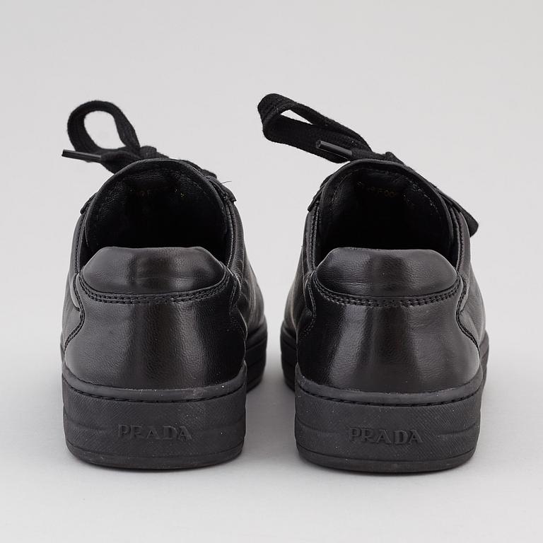 PRADA, sneakers, två par, storlek 35,5.