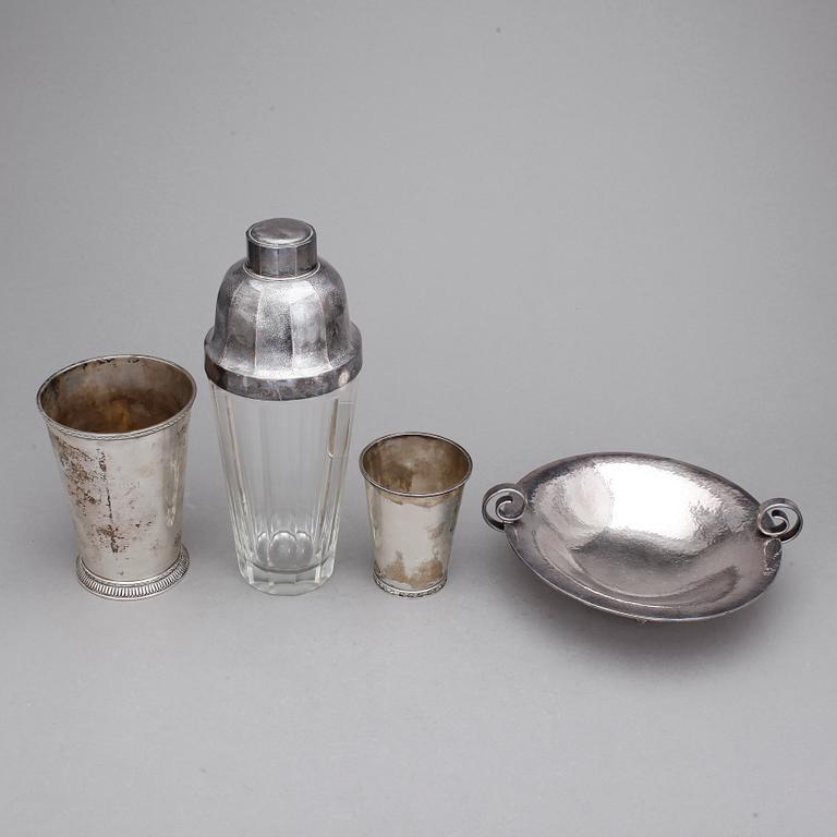 PARTI SILVERFÖREMÅL, 4 delar, bla Eric Råström, 1900-tal. Tot ca 968 gram.