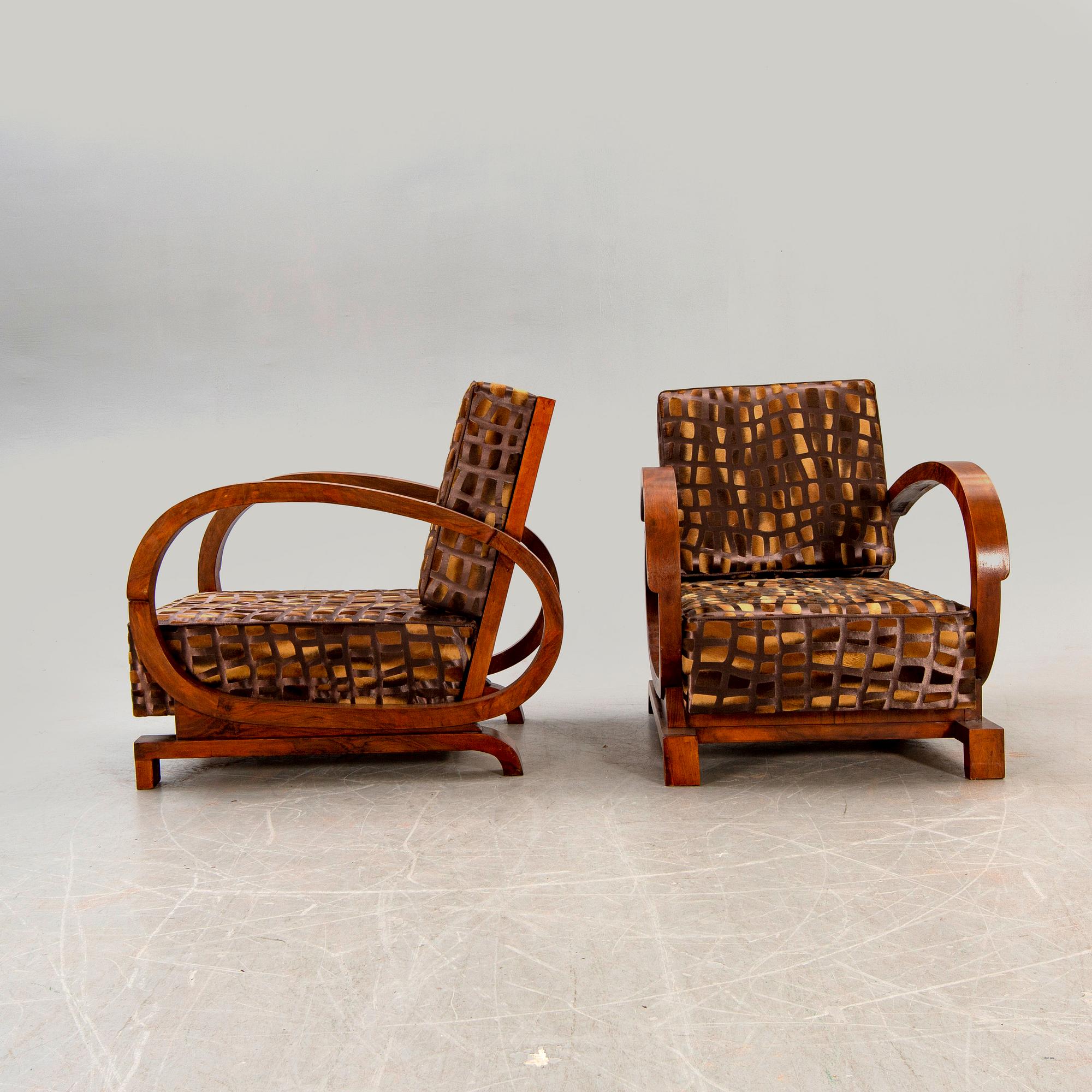 A pair of Art Deco easy chairs.