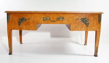 SKRIVBORD, empirestil, 1900-tal.