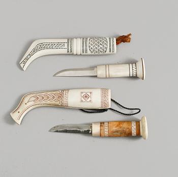 SAMEKNIVAR, 2 st, monogramsignerade MJ och FL, 1900-tal.