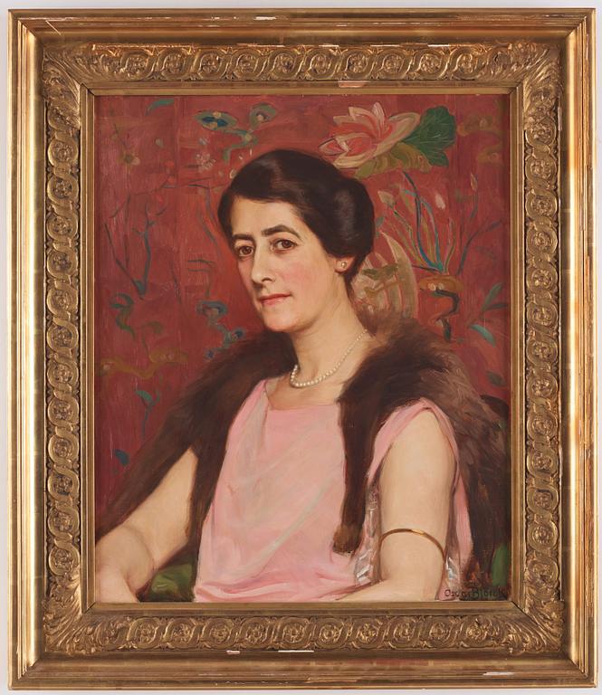Portrait of a woman.
