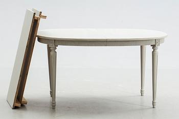 MATSALSGRUPP, 13 delar, gustaviansk stil, 1900-talets andra hälft.