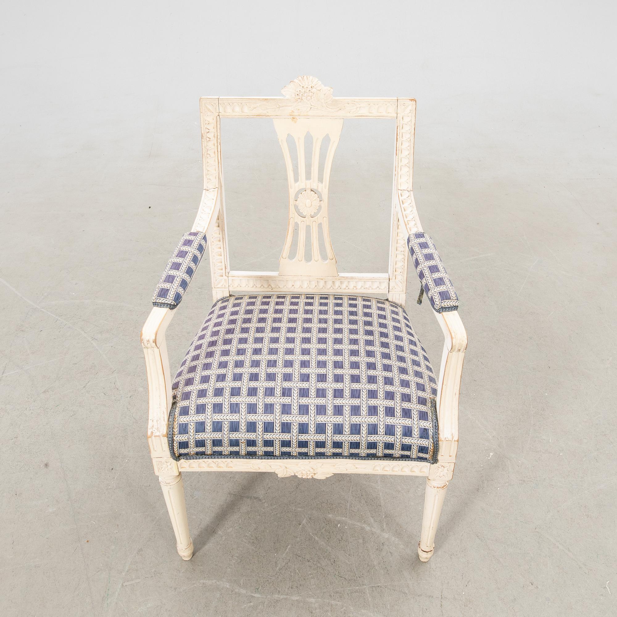 Karmstol Sengustaviansk stil 1900-talets första hälft.