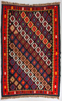 Matta, Kelim, ca 176 x 274 cm.