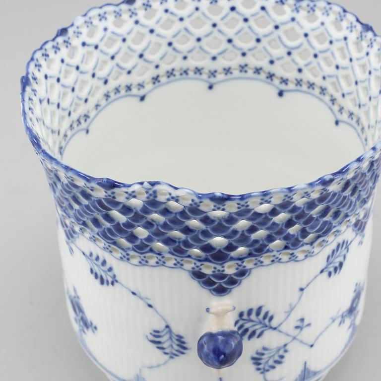 A porcelain flower pot by Royal Copenhagen, first half of the 20th century.