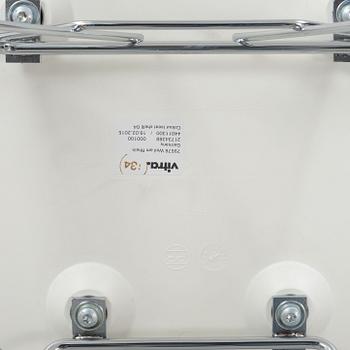 Charles & Ray Eames, Gungstol, "Eames plastic armchair RAR", Vitra, 2015.