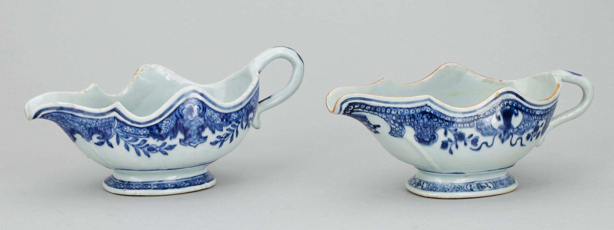 SÅSSNIPOR, 2 st, porslin, Qianlong, Kina 1700-tal.