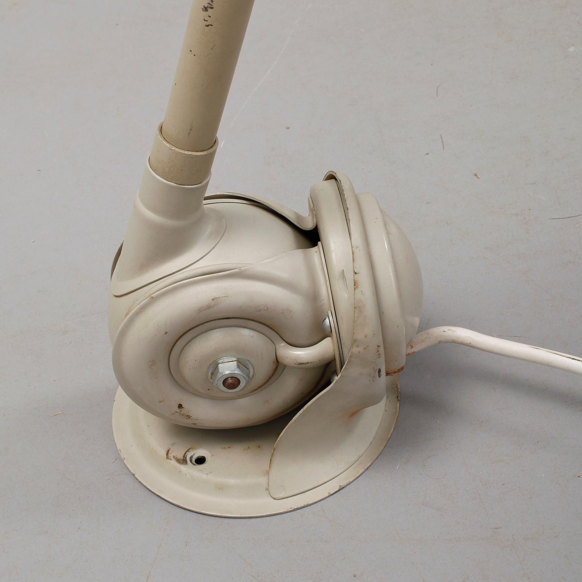 TAK / VÄGGLAMPA, Triplexpendeln, Typ AZ,  Johan Petter Johansson, 1900-talets första hälft.