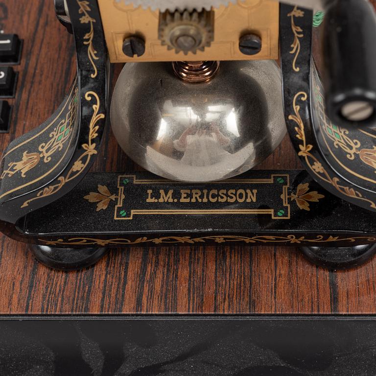 A 1990s table telephone "Taxen" by LM Ericsson.