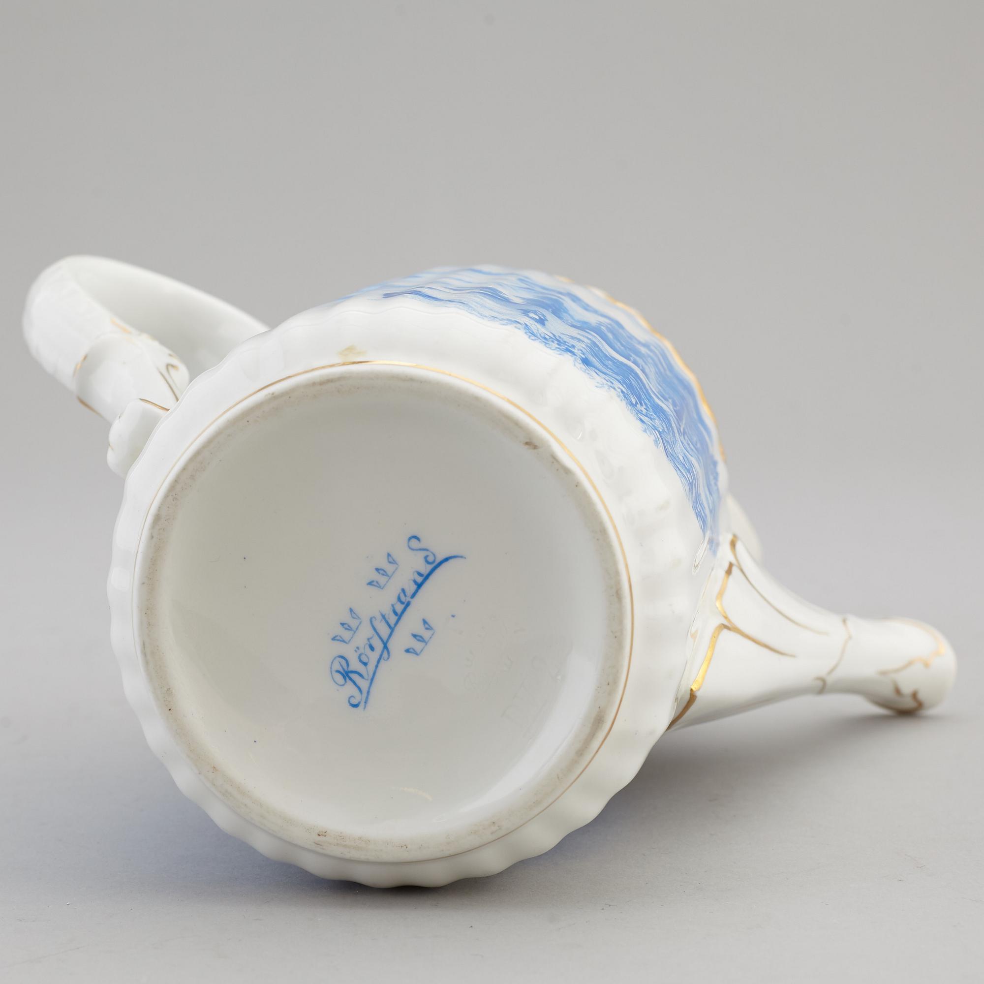 A porcelaine service, Rörstrand (28 pc).