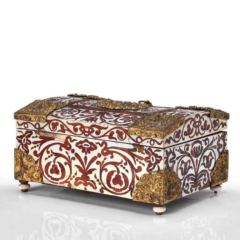 A Baroque 18th century tortoiseshell and antler veneered casket.