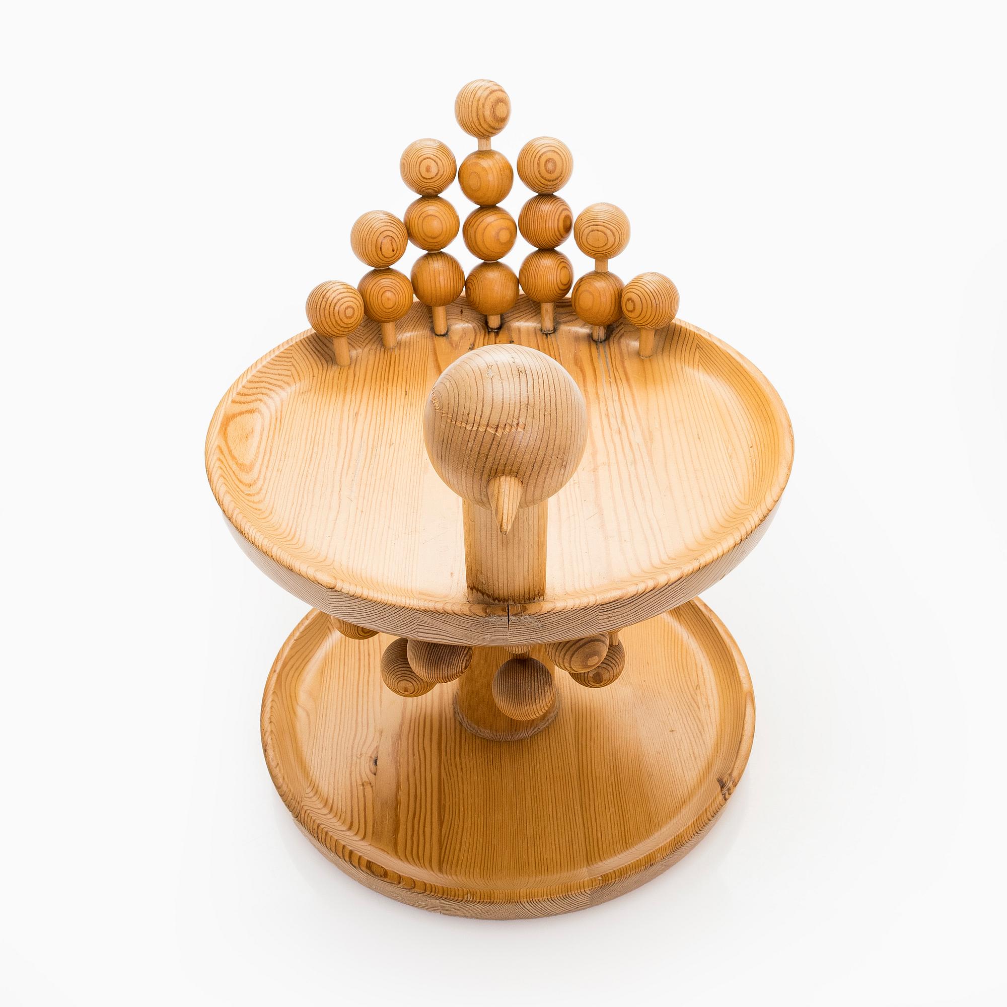 Kaija Aarikka, skulptur / våningsfat, Aarikka, 1970-luku.