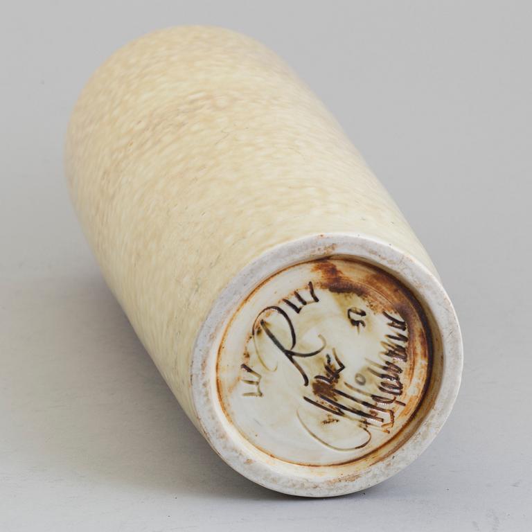 CARL-HARRY STÅLHANE, a stoneware vase, Rörstrand 1950. Unique.