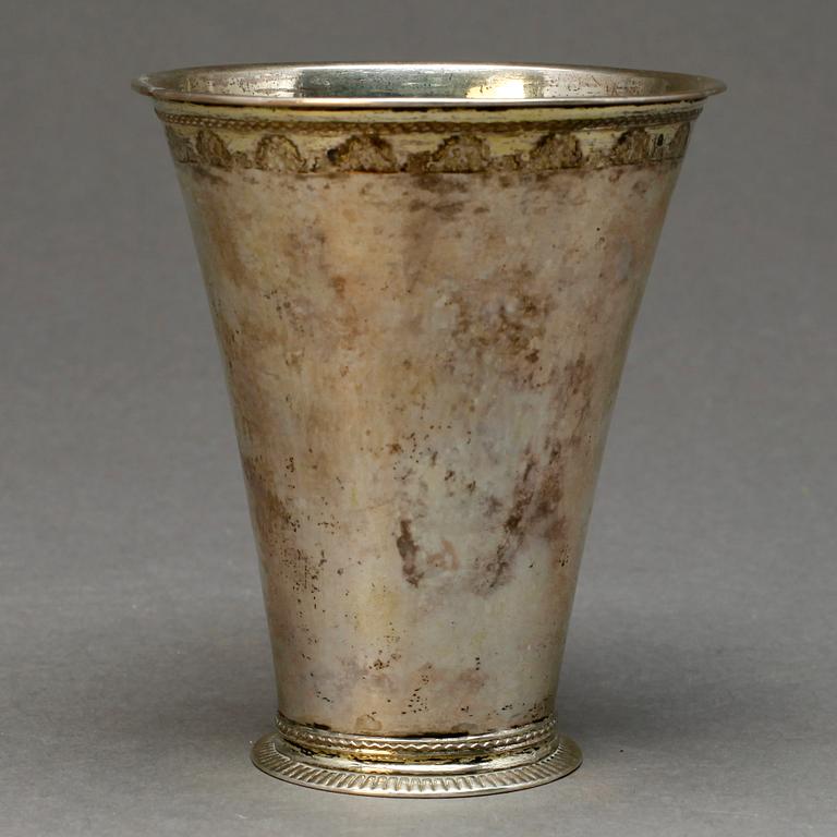 BÄGARE, silver, Nils Orstedt, Norrköping 1774. Vikt ca 96 gram.