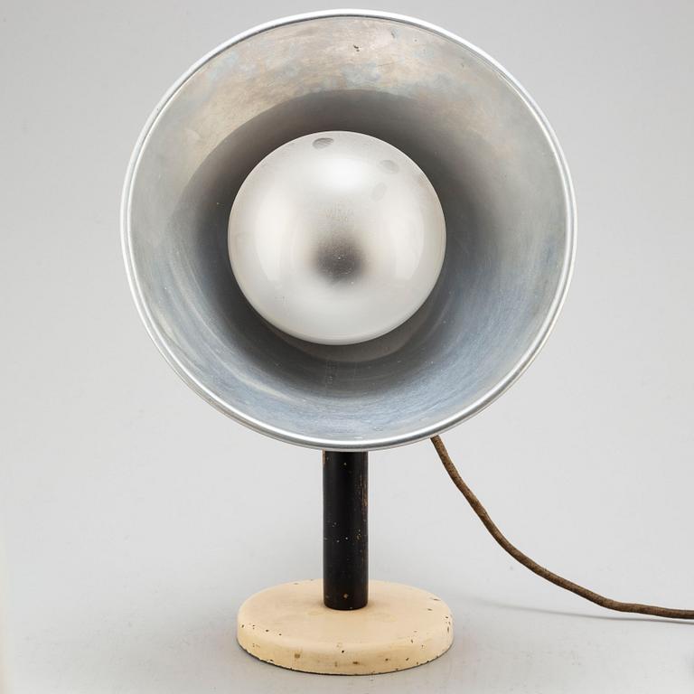 Bordslampa, funkis, 1930-tal.