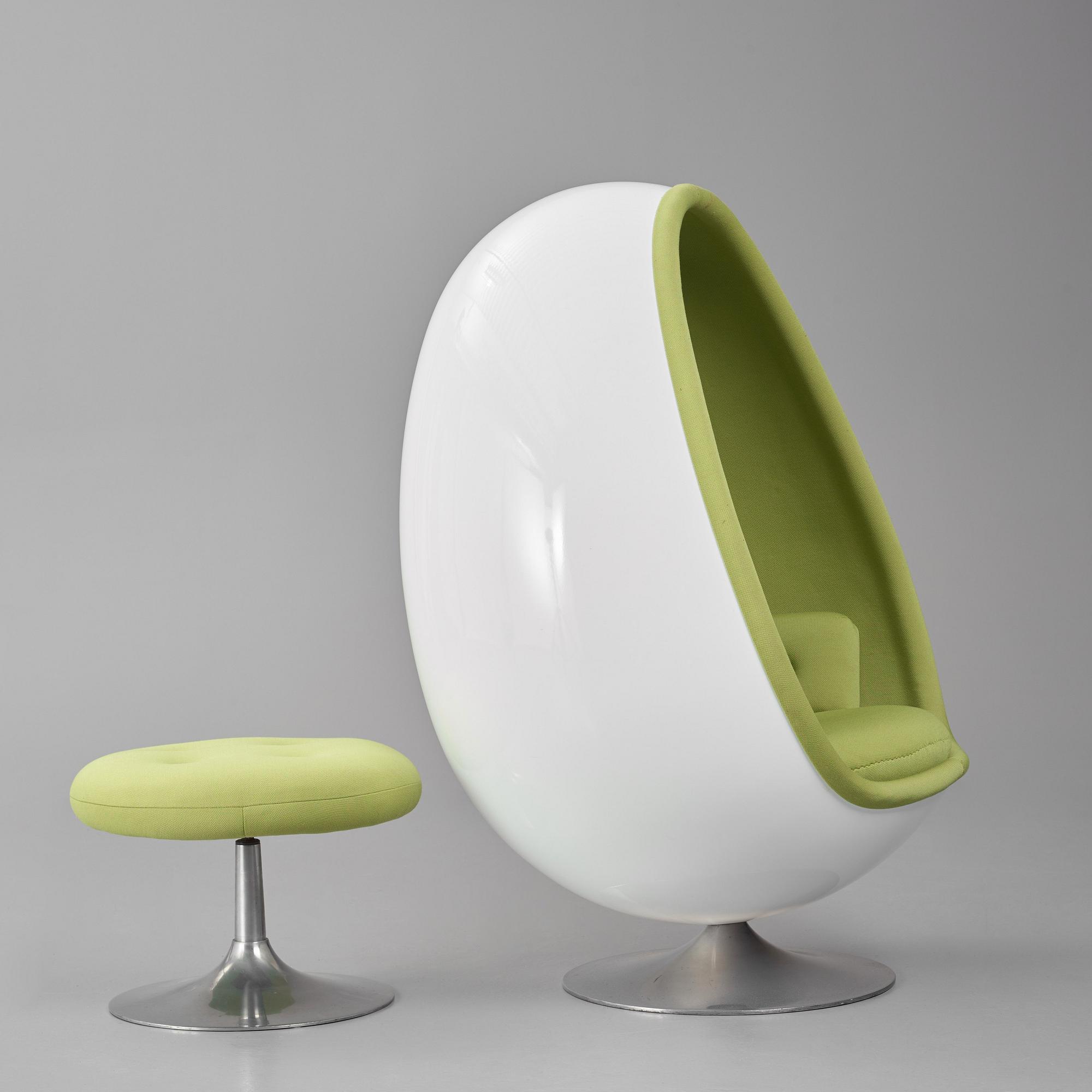 Henrik Thor-Larsen, an 'Ovalia' easy chair and ottoman, Torlan AB, Sweden 1960-1970s.