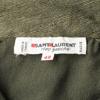 BLUS, Yves Saint Laurent.