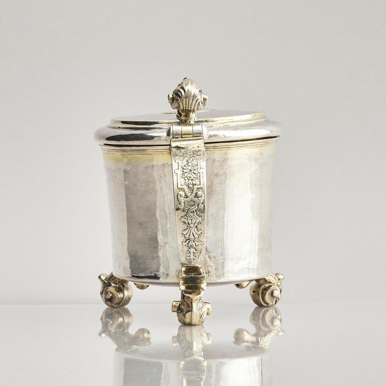 A Swedish early 18th century parcel-gilt silver tankard, mark of Bengt Collin, Uppsala (active 1699-1755).