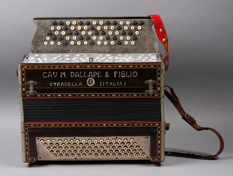 DRAGSPEL, Dallape&Figlio, Italien. 1900-talets första hälft.