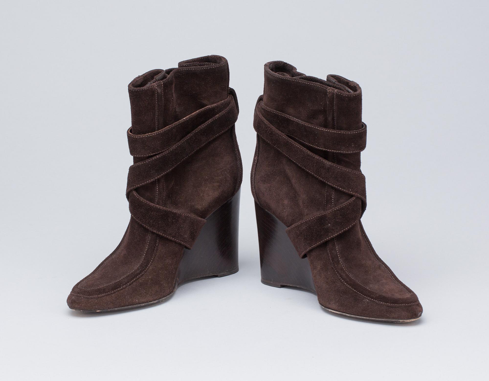 SKOR, Balenciaga.