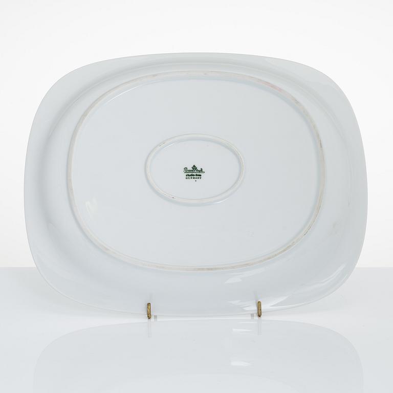 Timo Sarpaneva, A 74-piece 'Suomi' tableware set in porcelain, Rosenthal Studio-linie, 1980s. Design year 1976.