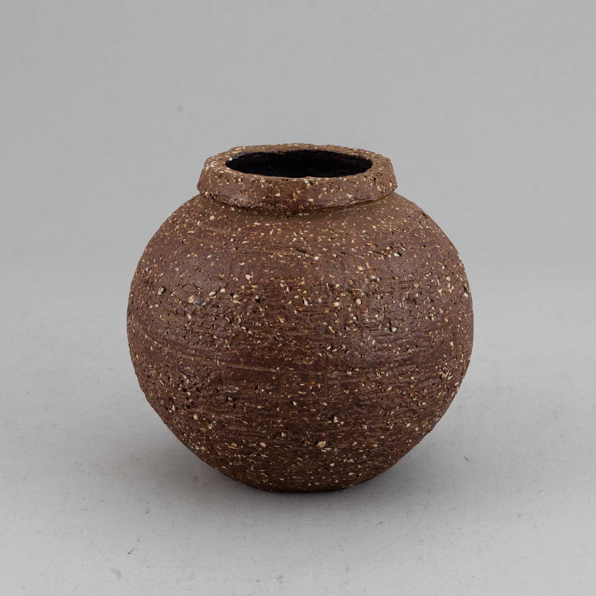 GUNNAR NYLUND, a stoneware vase, Rörstrand Lidköping, 1940s.