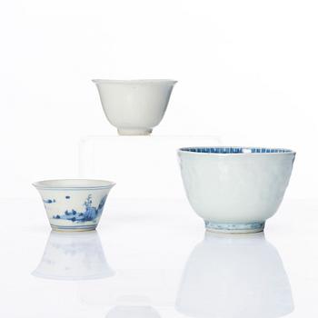 Three blue and white cups, Ming dynasty (1368-1644).