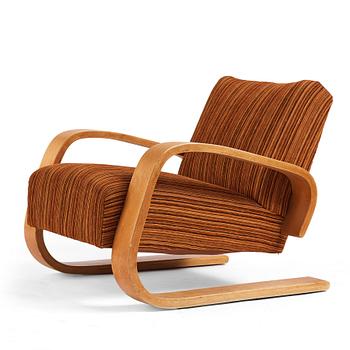 404. Alvar Aalto, a model 400 'Tank Chair', executed by Aalto Möbler in Hedemora, Sweden 1945-56.