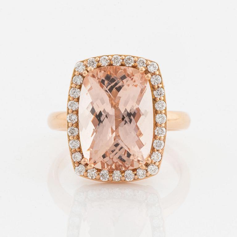 Morganite and brilliant-cut cocktail ring.