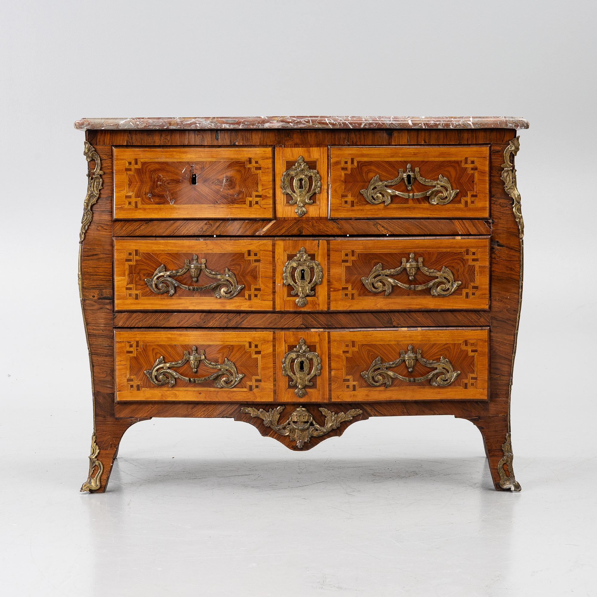 Byrå, Louis XV, Frankrike 1700-talets mitt.