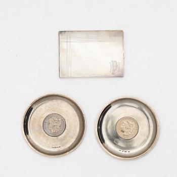 A pair of silver dishes, and a cigarette case, Sweden 1940s.