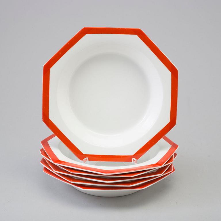 KARIN BJÖRQUIST, djupa tallrikar, 6 st, flintgods, "Röd kant", Gustavsberg.