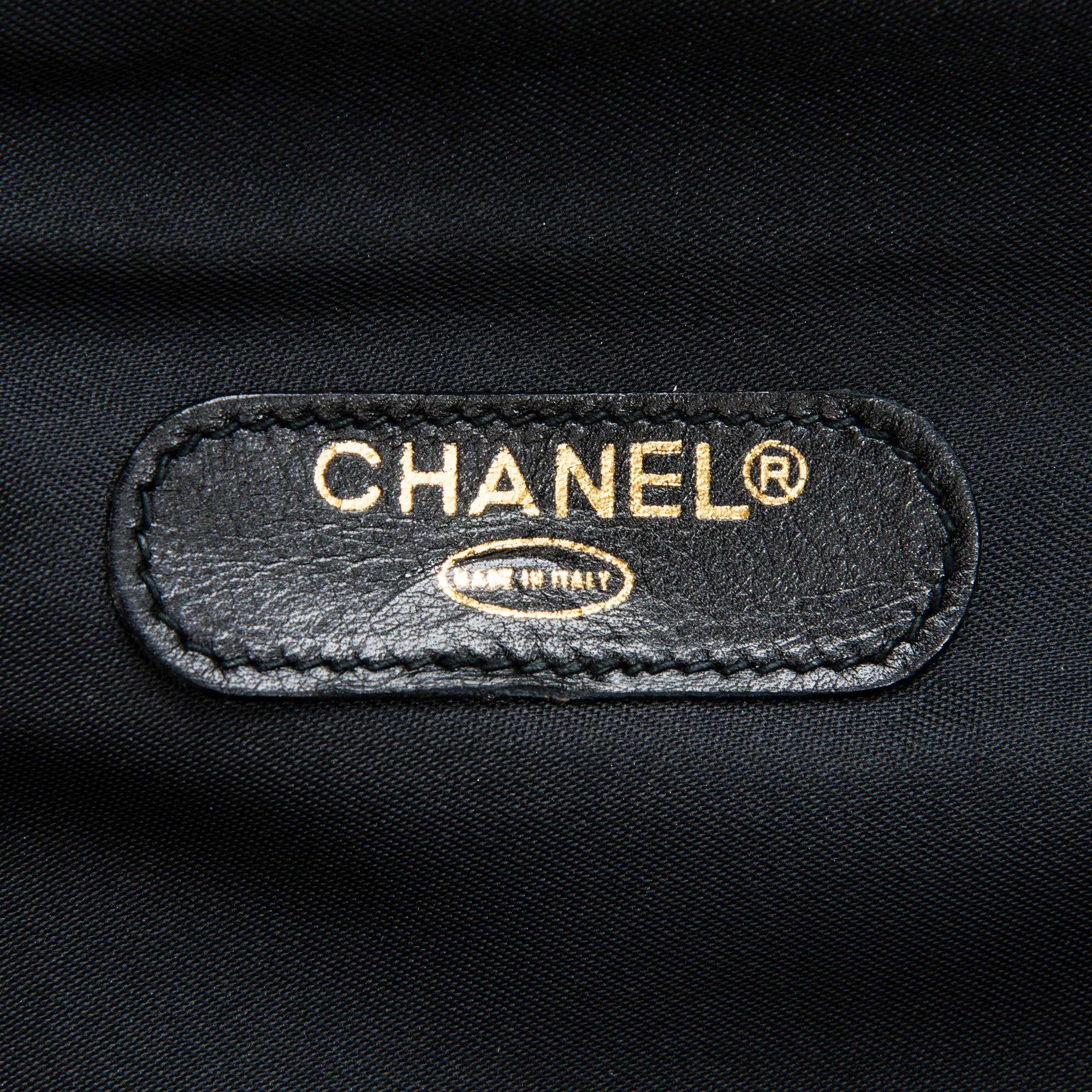 CHANEL, PUKUPUSSI.