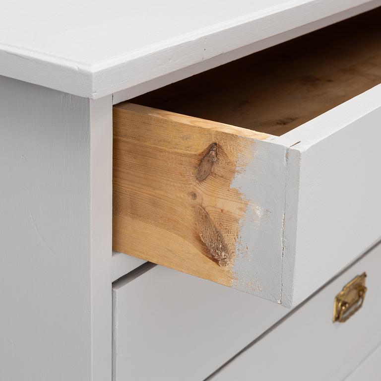 Chest of drawers, early 20th century,