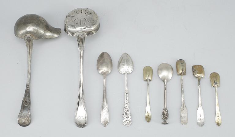 PARTI SILVERBESTICK, 9 delar, flertal mästare, bla Carl Fredrik Olsson i Stockholm. 1800-1900-tal. Tot ca 178 gram.