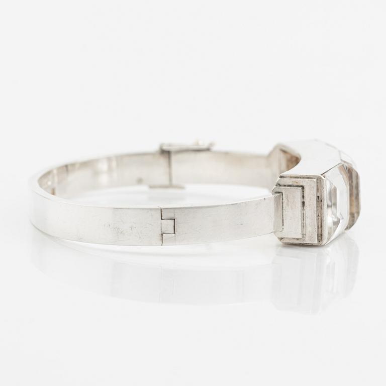 Wiwen Nilsson, armring sterlingsilver med trappslipad bergkristall, Lund 1945.