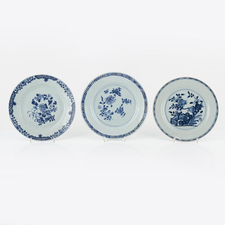 Nine Blue and White Porcelaine Plates, China, 18th-19th century.