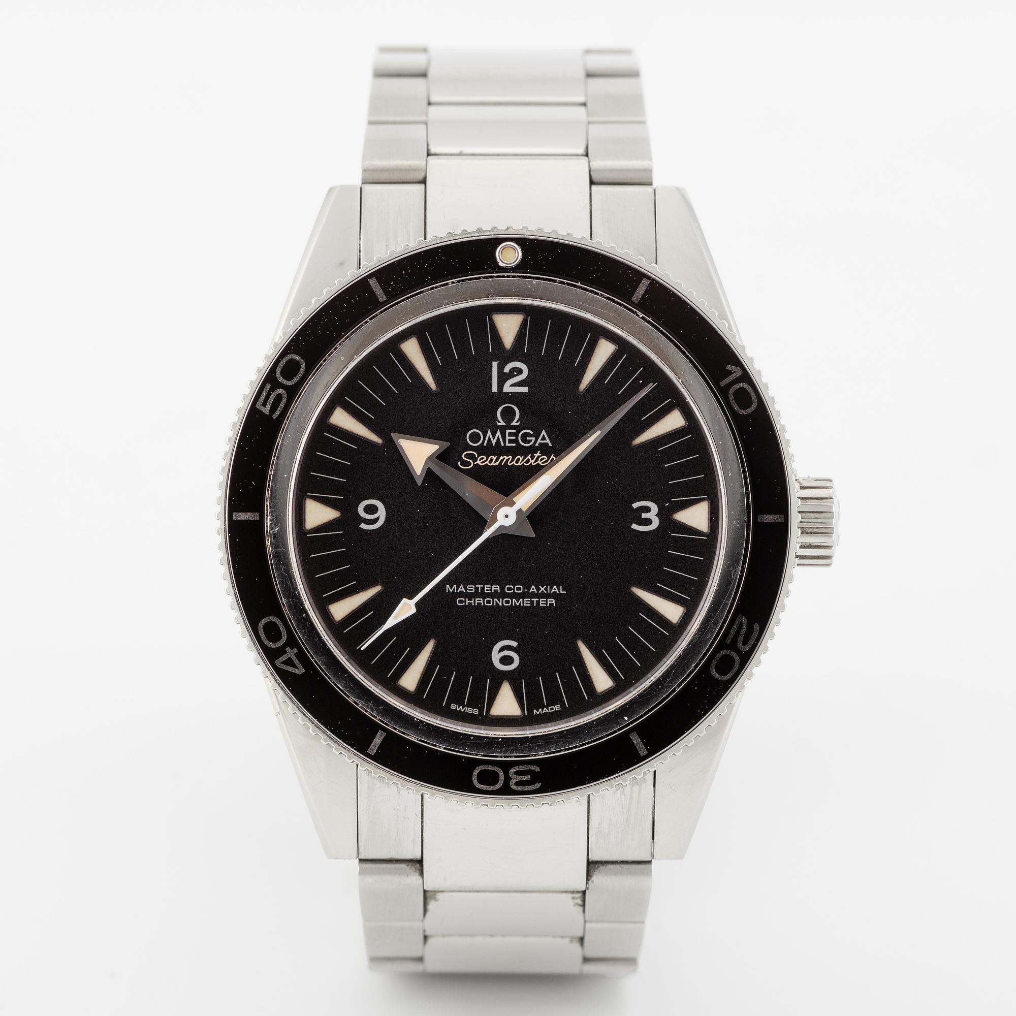 Omega, Seamaster 300, Master Co-Axial, Chronometer, armbandsur, 41 mm.