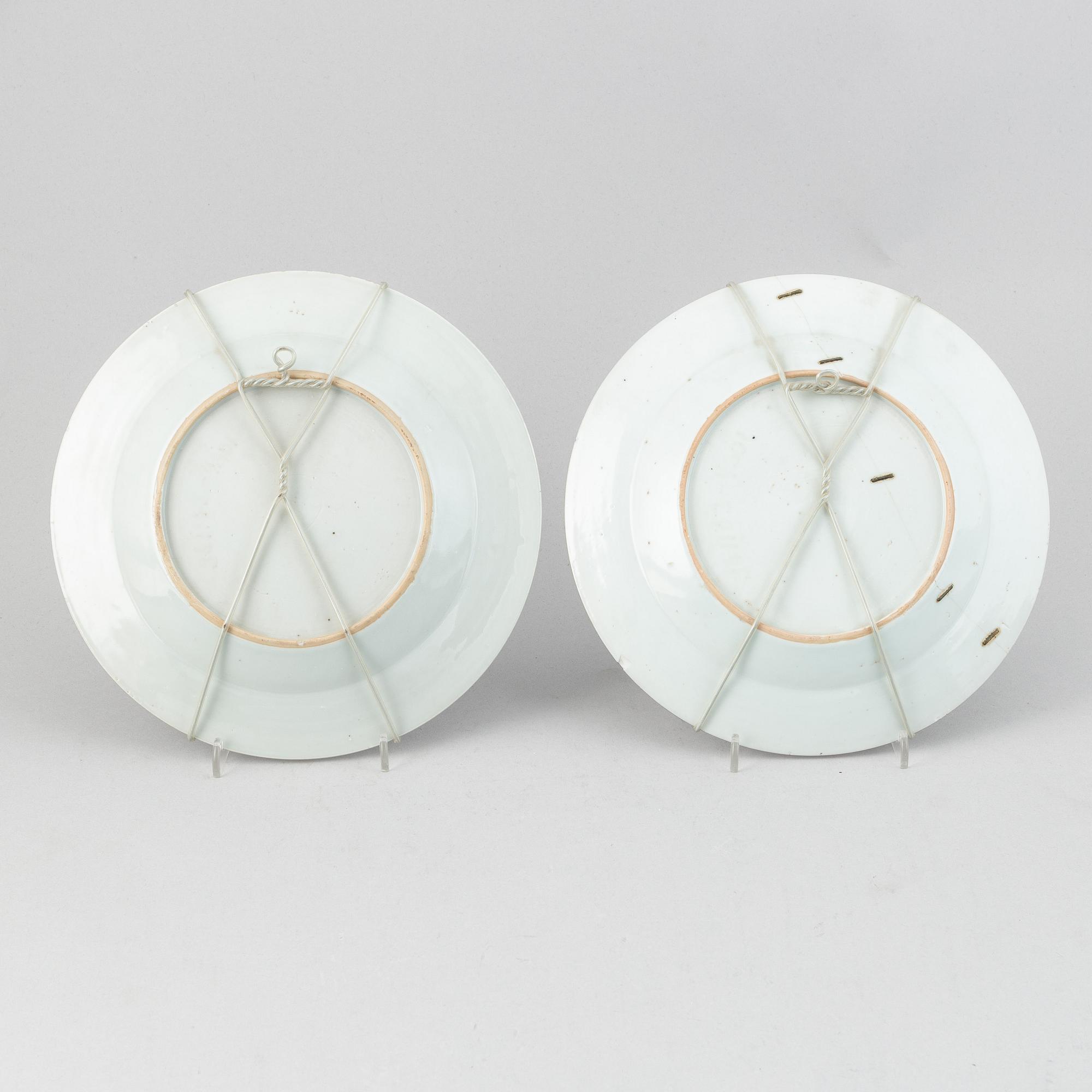 A set of four imari dishes, Qing dynasty, Qianlong (736-95).