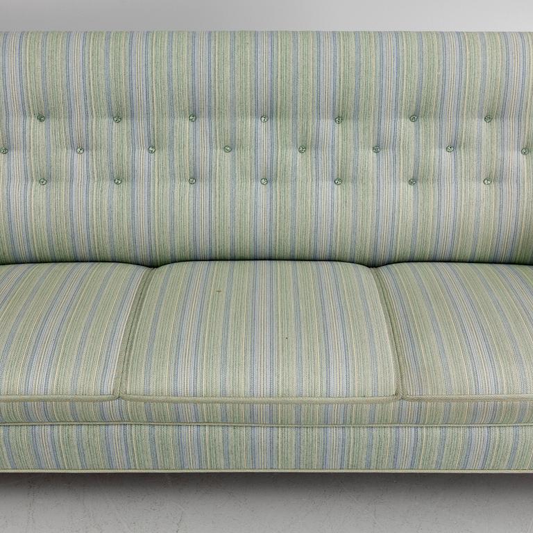 Carl Malmsten, a 'Hemmakväll' sofa.