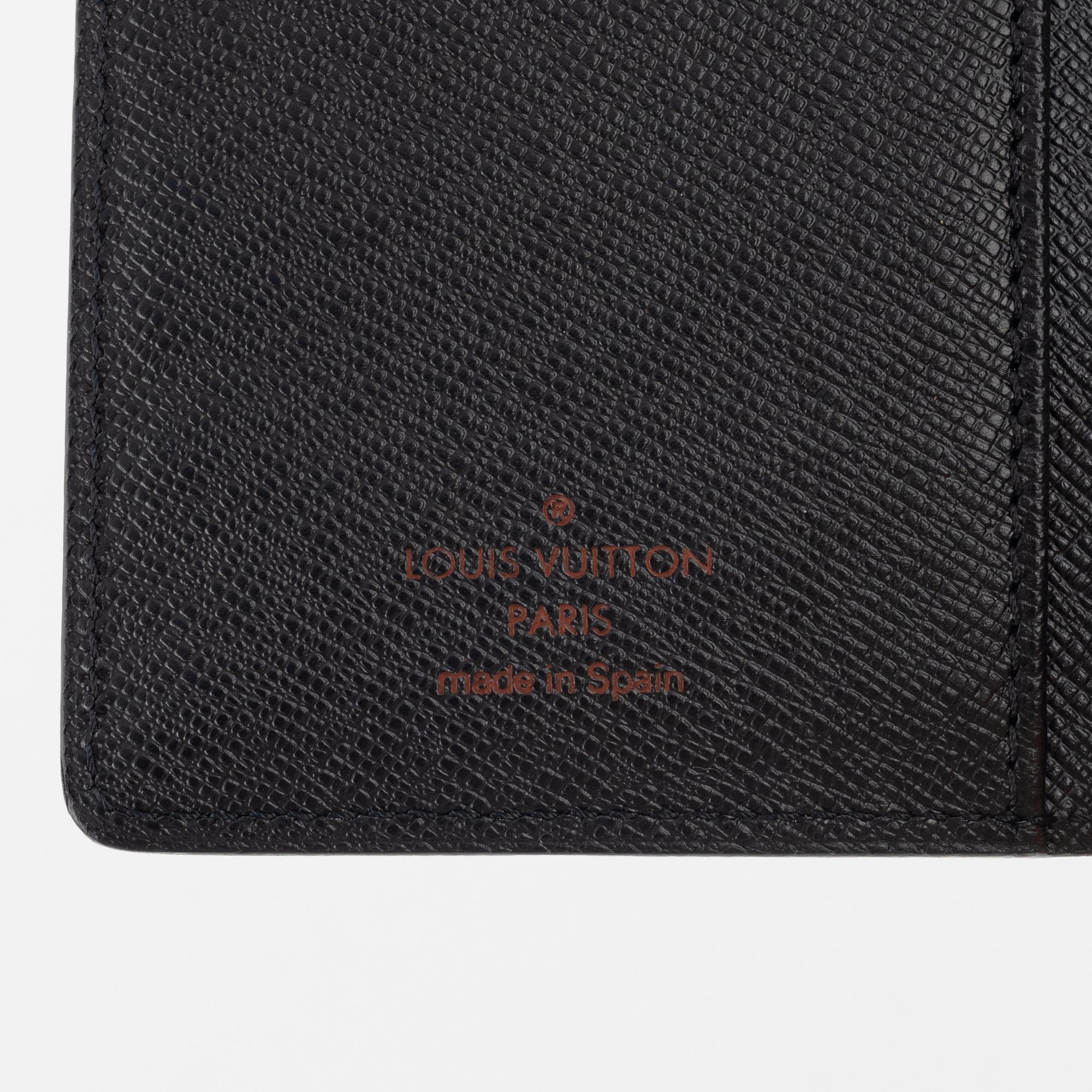 Louis Vuitton, 'Epi Ring Agenda Holder'.