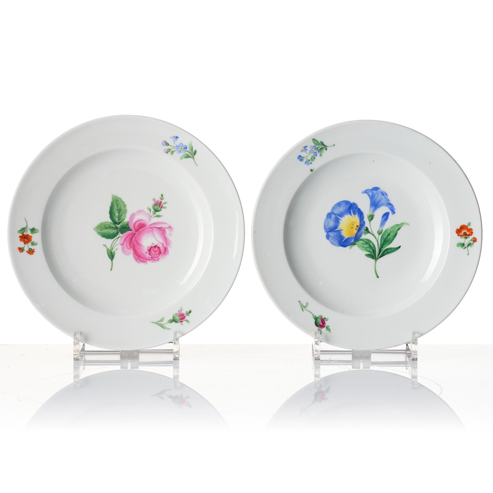 A set of nine porcelain plates, Meissen like mark. first half of 20th century.