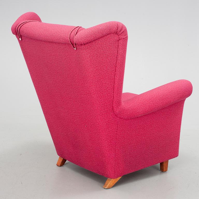 ÖRONLAPPSFÅTÖLJ, 1940-tal.