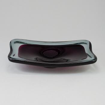 A Vicke Lindstrand glass bowl, Kosta glassworks, 1950´s.