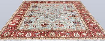 Matta, Ziegler design, ca 278 x 251 cm.