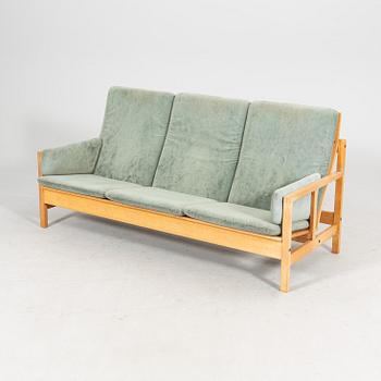 A Børge Mogensen 2253 oak sofa Fredericia Stolefabrik 1960s.