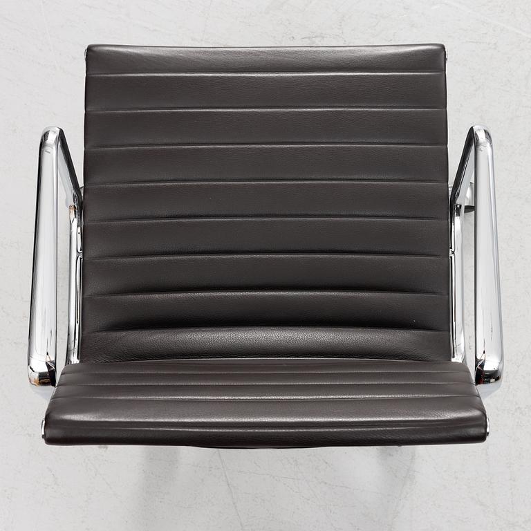 Charles & Ray Eames, kontorsstol, EA 117, Vitra, 2019.