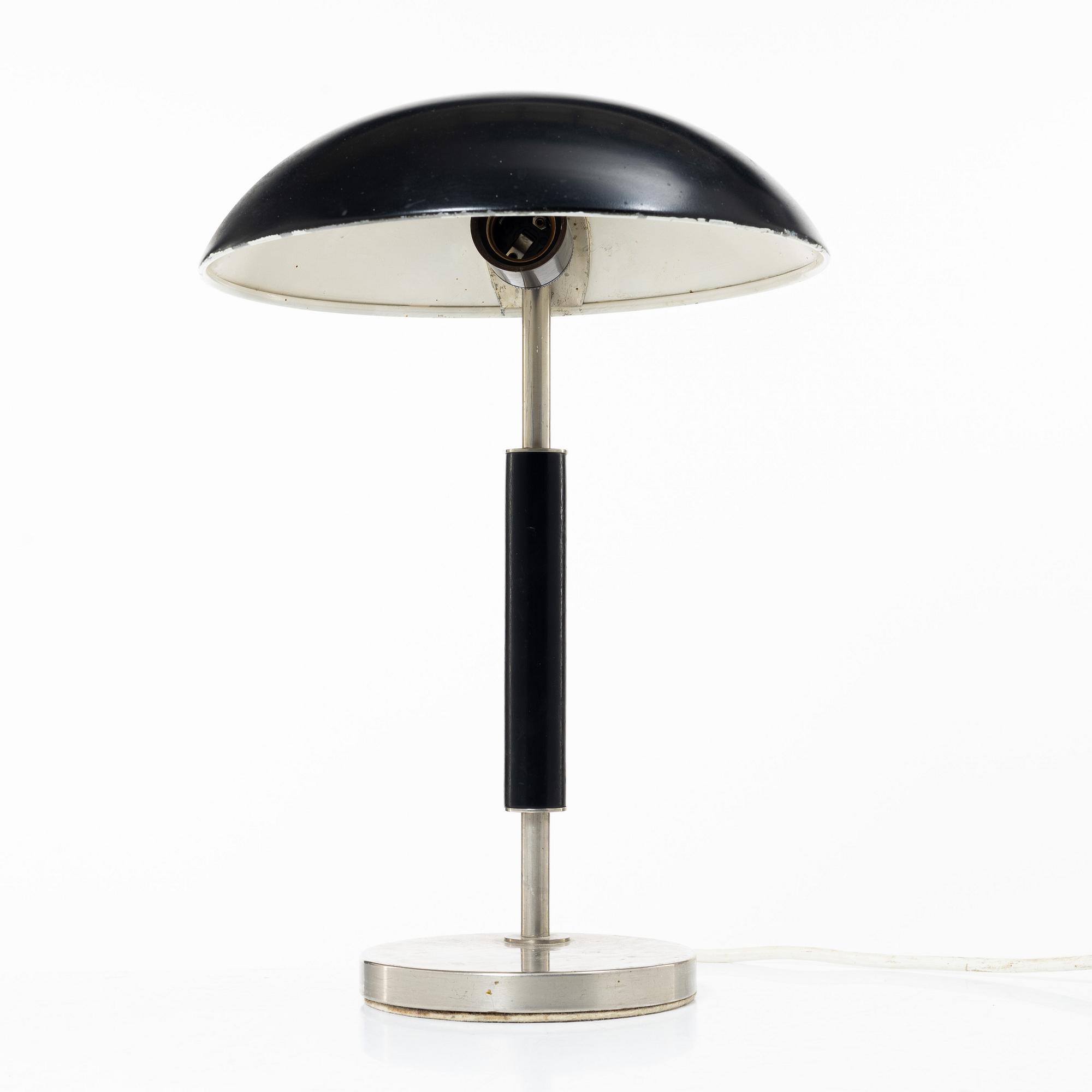 Harald Notini, bordslampa, modell 15091 A, Arvid Böhlmarks Lampfabrik, Stockholm, 1930-tal.