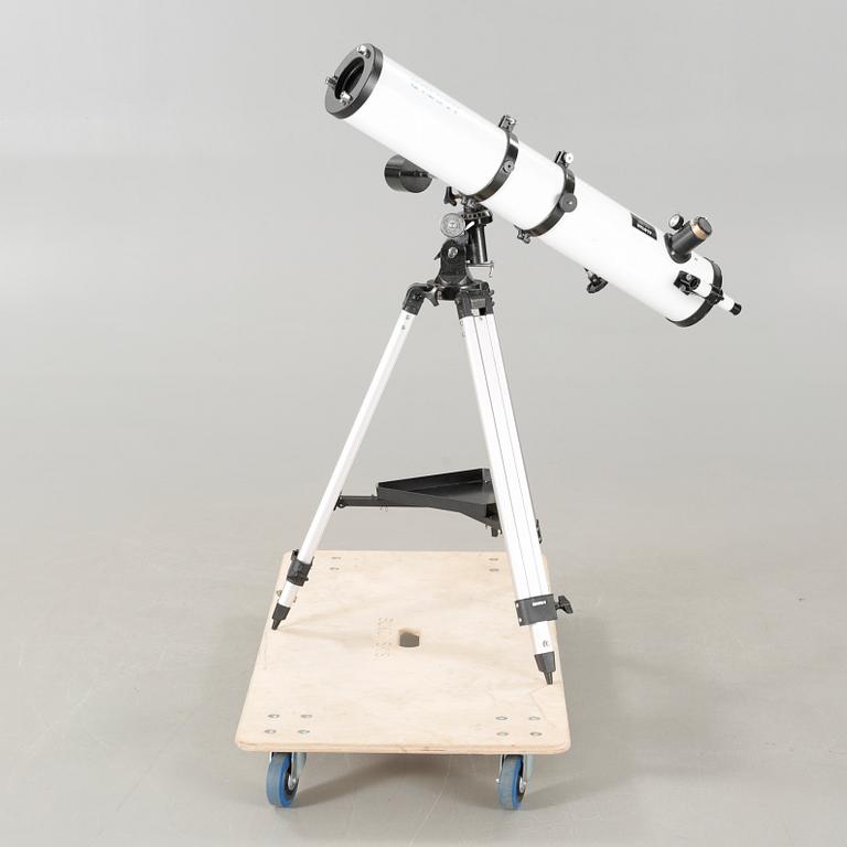 A telescope, Alstar, second half of the 20th century.